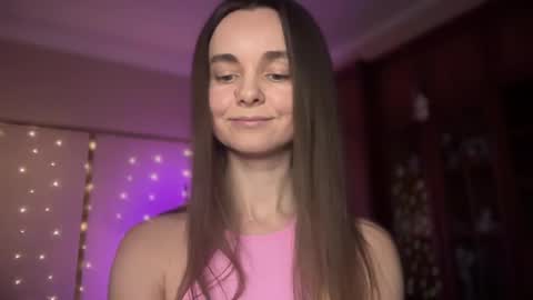 Snapshot of lanaloulou chatting on February 9, 2025, 2:17 am Lana online show from February 9, 2025, 2:17 am