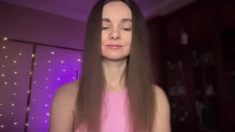 Snapshot of lanaloulou chatting on February 9, 2025, 9:06 pm Lana online show from February 9, 2025, 9:06 pm