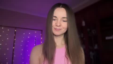 Snapshot of lanaloulou chatting on February 11, 2025, 8:42 pm Lana online show from February 11, 2025, 8:42 pm