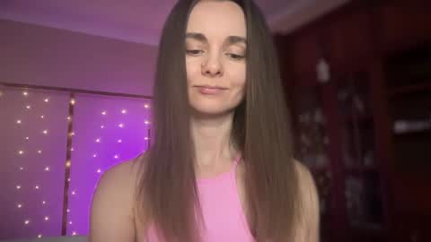 Snapshot of lanaloulou chatting on February 23, 2025, 10:20 pm Lana online show from February 23, 2025, 10:20 pm