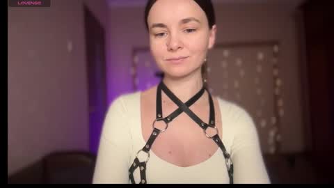 Snapshot of lanaloulou chatting on September 28, 2025, 2:06 am Lana online show from September 28, 2025, 2:06 am