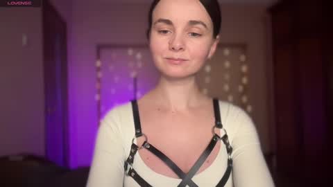 Snapshot of lanaloulou chatting on October 15, 2025, 8:20 pm Lana online show from October 15, 2025, 8:20 pm