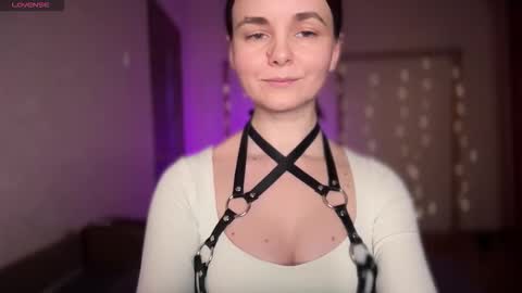 Lana online show from February 3, 2026, 2:53 am