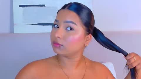 Lana online show from March 28, 2026, 11:37 pm