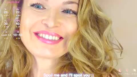 lanavibes online show from November 27, 2025, 5:48 pm