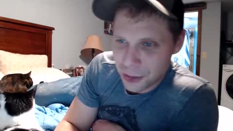 Lance online show from February 26, 2026, 12:09 am