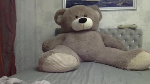 Snapshot of langoria chatting on February 14, 2026, 12:07 am langoria online show from February 14, 2026, 12:07 am