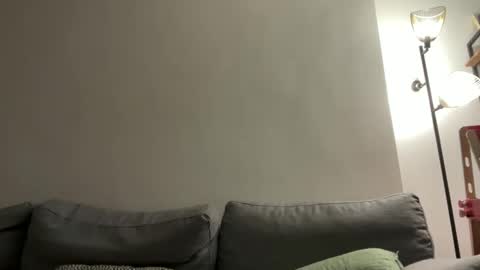 Lanimal online show from September 20, 2025, 12:33 am