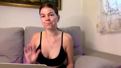 Laniya online show from October 16, 2025, 7:42 am