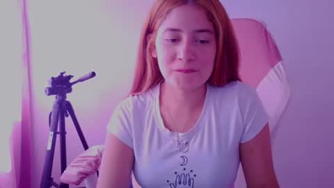 LARA online show from July 25, 2026, 7:44 pm