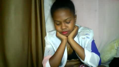 Snapshot of lara_belle chatting on May 15, 2026, 11:56 pm lara_belle online show from May 15, 2026, 11:56 pm