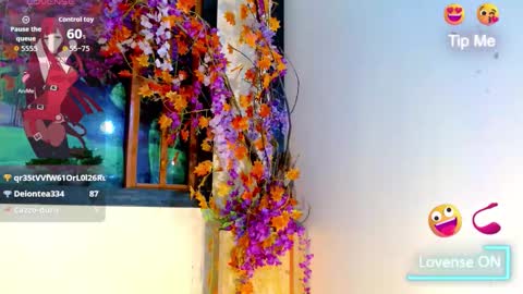 Lara Brunette  online show from November 15, 2025, 7:21 pm