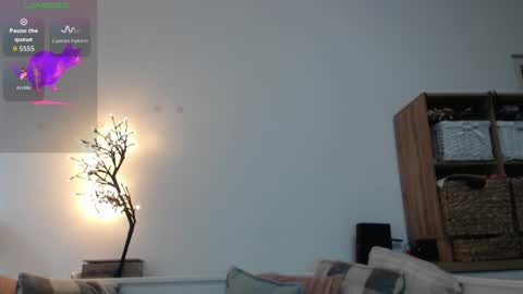 Lara online show from March 22, 2026, 4:10 pm