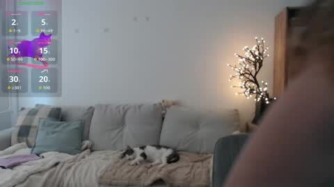 Snapshot of lara_c_rau chatting on April 23, 2026, 2:52 pm Lara online show from April 23, 2026, 2:52 pm