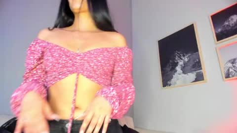 Snapshot of lara_madisson chatting on May 10, 2026, 3:55 am Lara Madisson online show from May 10, 2026, 3:55 am