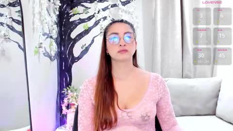      700  200   online show from March 6, 2026, 7:54 pm