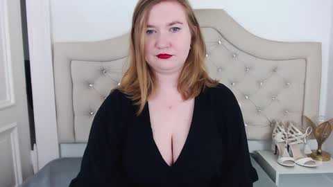 LaraFlirt online show from March 12, 2025, 3:18 pm