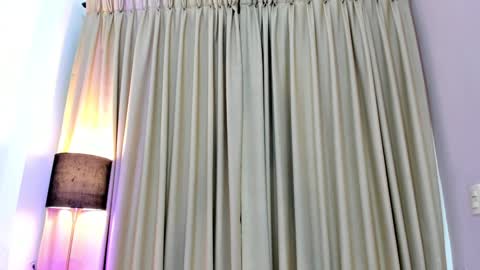  Lara Gold  online show from January 30, 2025, 2:06 am