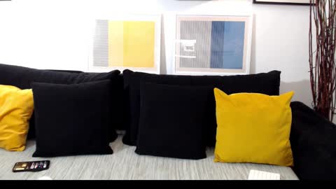 lara online show from March 2, 2026, 3:19 pm