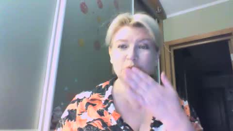 laramrs online show from September 29, 2025, 4:12 pm