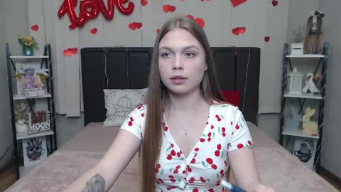 LaraPika online show from March 14, 2026, 7:30 pm