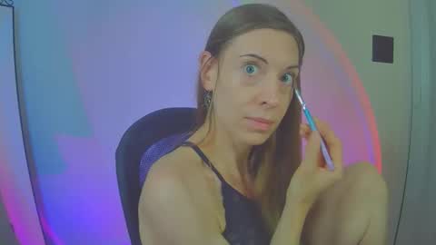 Snapshot of larawintersxxx chatting on November 1, 2025, 10:01 pm larawintersxxx online show from November 1, 2025, 10:01 pm