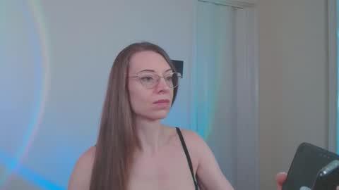 larawintersxxx online show from April 5, 2026, 2:58 pm