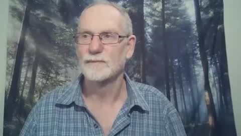 Snapshot of larbie chatting on January 16, 2025, 4:07 pm Larbie online show from January 16, 2025, 4:07 pm