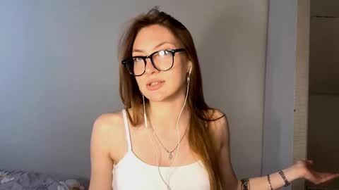 Eva online show from June 5, 2026, 10:10 am