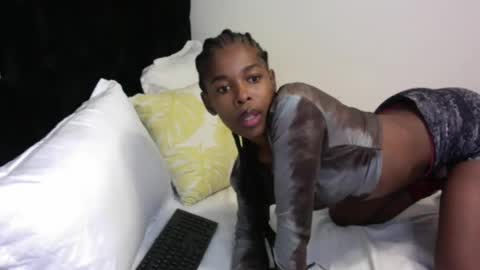 larrine online show from July 1, 2026, 9:36 pm