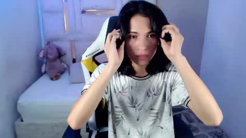 larry online show from April 7, 2026, 8:31 pm