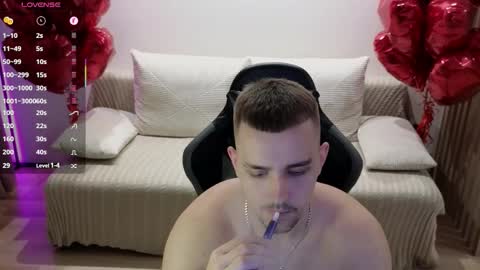 Snapshot of larstar01 chatting on November 1, 2025, 11:51 pm Lars online show from November 1, 2025, 11:51 pm