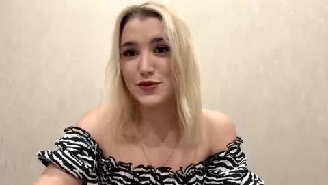 Snapshot of laruebaral chatting on February 20, 2026, 9:15 pm Betty online show from February 20, 2026, 9:15 pm