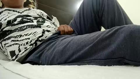 Snapshot of lasha_2008 chatting on October 15, 2025, 3:23 pm lasha_2008 online show from October 15, 2025, 3:23 pm