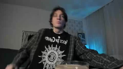 Snapshot of lastnight4you chatting on November 9, 2025, 2:32 am acie online show from November 9, 2025, 2:32 am