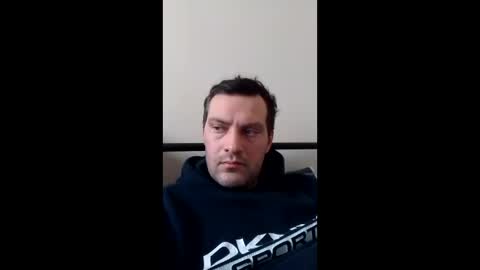 Snapshot of laszloszilagyi2122 chatting on February 26, 2026, 12:04 pm laszloszilagyi2122 online show from February 26, 2026, 12:04 pm