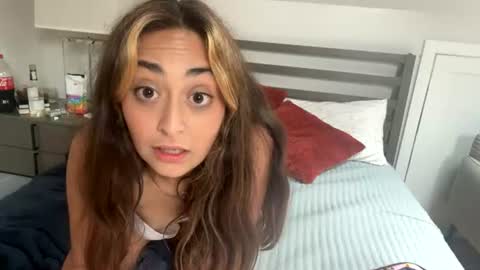 Lexi online show from August 2, 2026, 8:40 pm