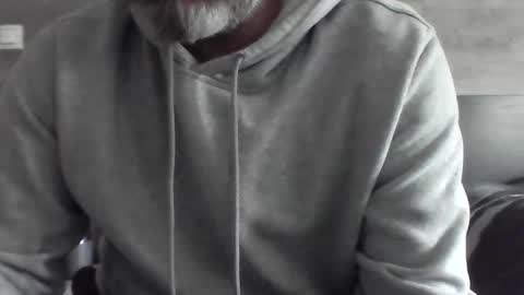 Snapshot of latetedanslesetoiles chatting on February 24, 2026, 10:57 am latetedanslesetoiles online show from February 24, 2026, 10:57 am