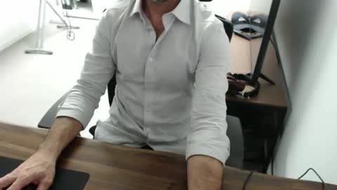 Snapshot of latexdave84 chatting on October 15, 2025, 10:48 am latexdave84 online show from October 15, 2025, 10:48 am