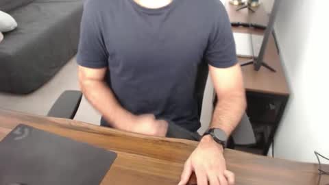 Snapshot of latexdave84 chatting on November 9, 2025, 5:06 am latexdave84 online show from November 9, 2025, 5:06 am