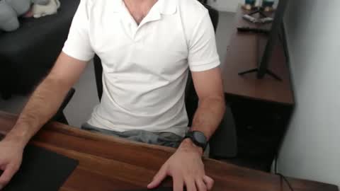 Snapshot of latexdave84 chatting on November 15, 2025, 1:14 am latexdave84 online show from November 15, 2025, 1:14 am