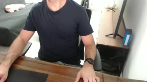 Snapshot of latexdave84 chatting on December 16, 2025, 2:05 am latexdave84 online show from December 16, 2025, 2:05 am