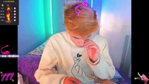 latin_boysxxx_ online show from March 31, 2026, 3:52 am