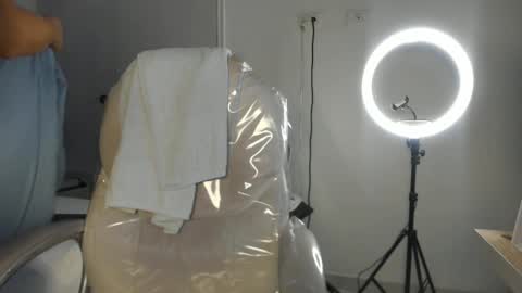 Snapshot of latin_couple20y chatting on February 9, 2025, 8:13 pm Johana y Santiago online show from February 9, 2025, 8:13 pm