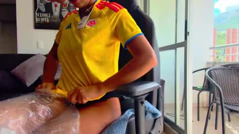 Snapshot of latin_couple77 chatting on June 17, 2026, 7:04 pm Sara y Andy online show from June 17, 2026, 7:04 pm
