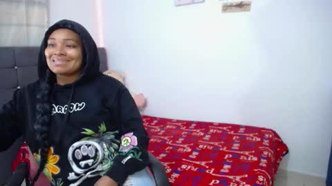 Snapshot of latin_rihanna_j chatting on October 17, 2025, 4:15 am karen online show from October 17, 2025, 4:15 am