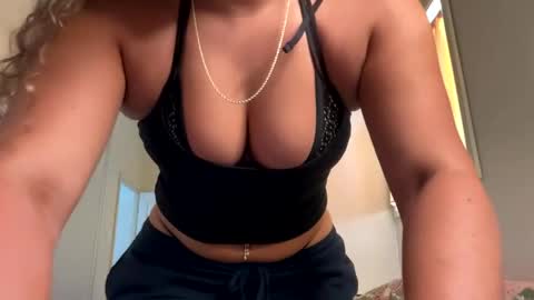 Snapshot of latina_bbyxo chatting on September 25, 2025, 2:26 am latina_bbyxo online show from September 25, 2025, 2:26 am