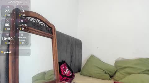 Snapshot of latinaastepmomm chatting on September 25, 2025, 1:37 pm angelina online show from September 25, 2025, 1:37 pm