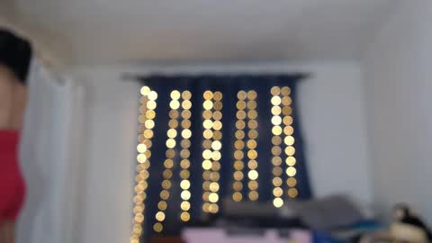 Snapshot of latinaflower_ts chatting on December 17, 2024, 3:06 am FLOR SALVAJE online show from December 17, 2024, 3:06 am