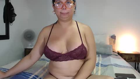 Snapshot of latinaflower_ts chatting on October 23, 2025, 4:50 pm FLOR SALVAJE online show from October 23, 2025, 4:50 pm